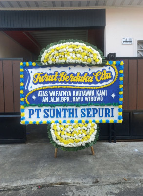 Papan Bunga Duka di Makassar Barat