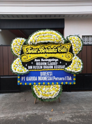 Papan Bunga Duka di Makassar Barat